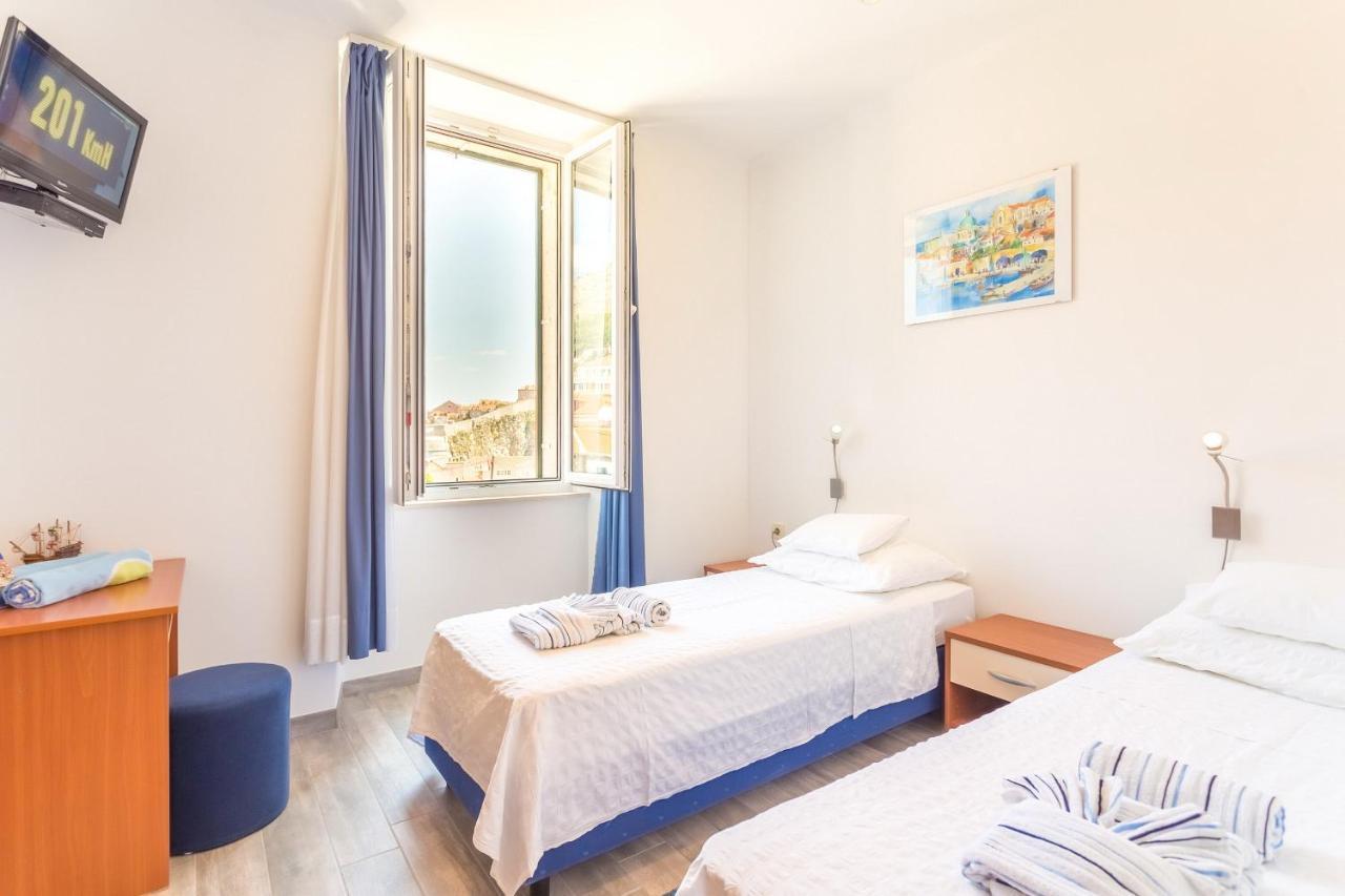 Apartment& Room Lukre / Apartment Lukre With Terrace Dubrovnik Exteriör bild